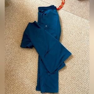 Alps blue figs - L/LT